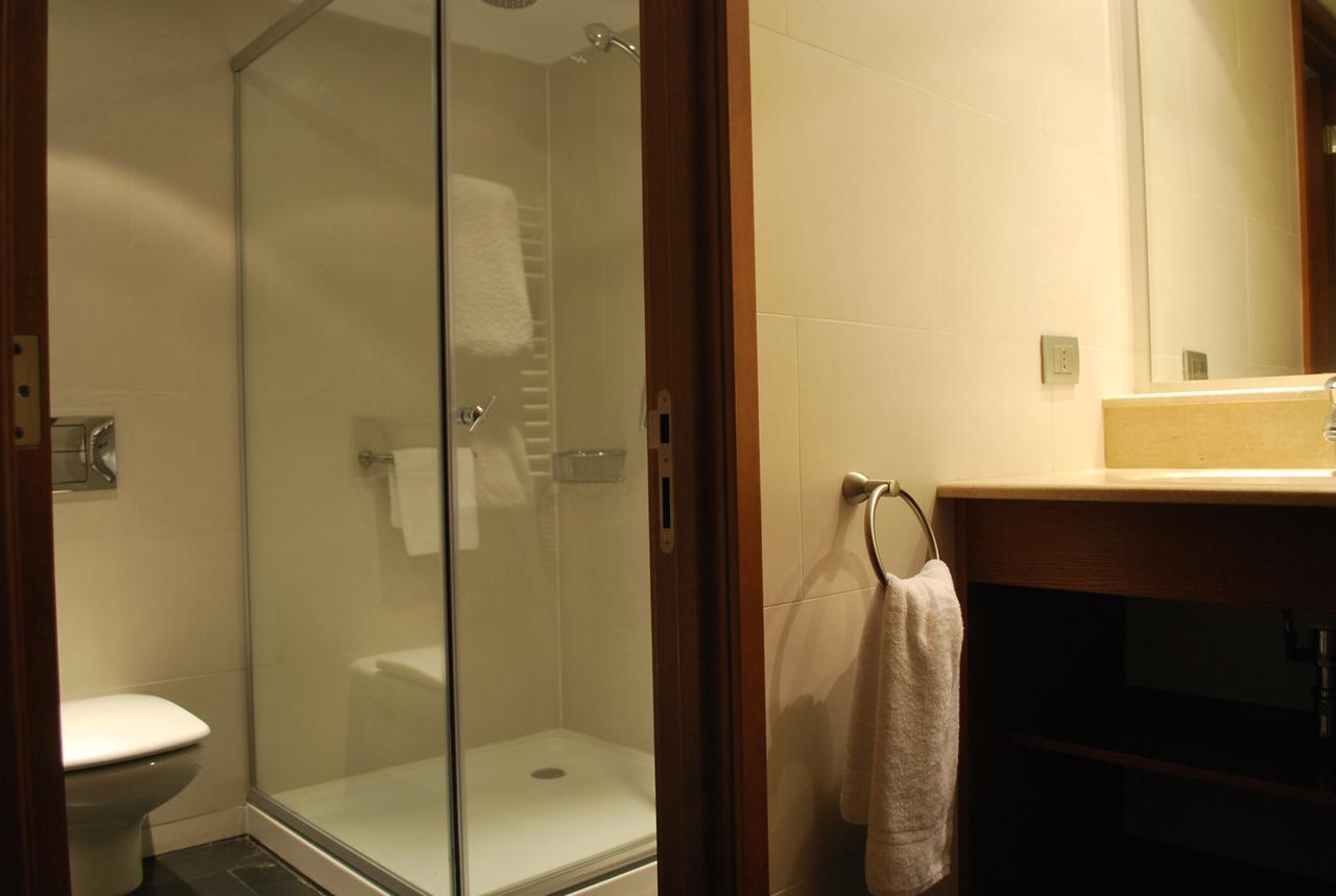 Hotel Playa Grande Suites Пукон Экстерьер фото