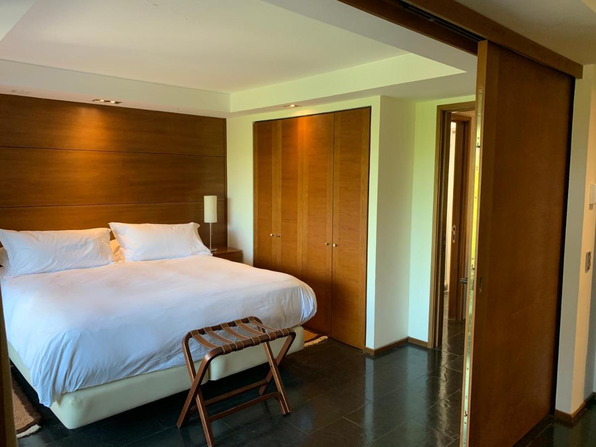 Hotel Playa Grande Suites Пукон Экстерьер фото